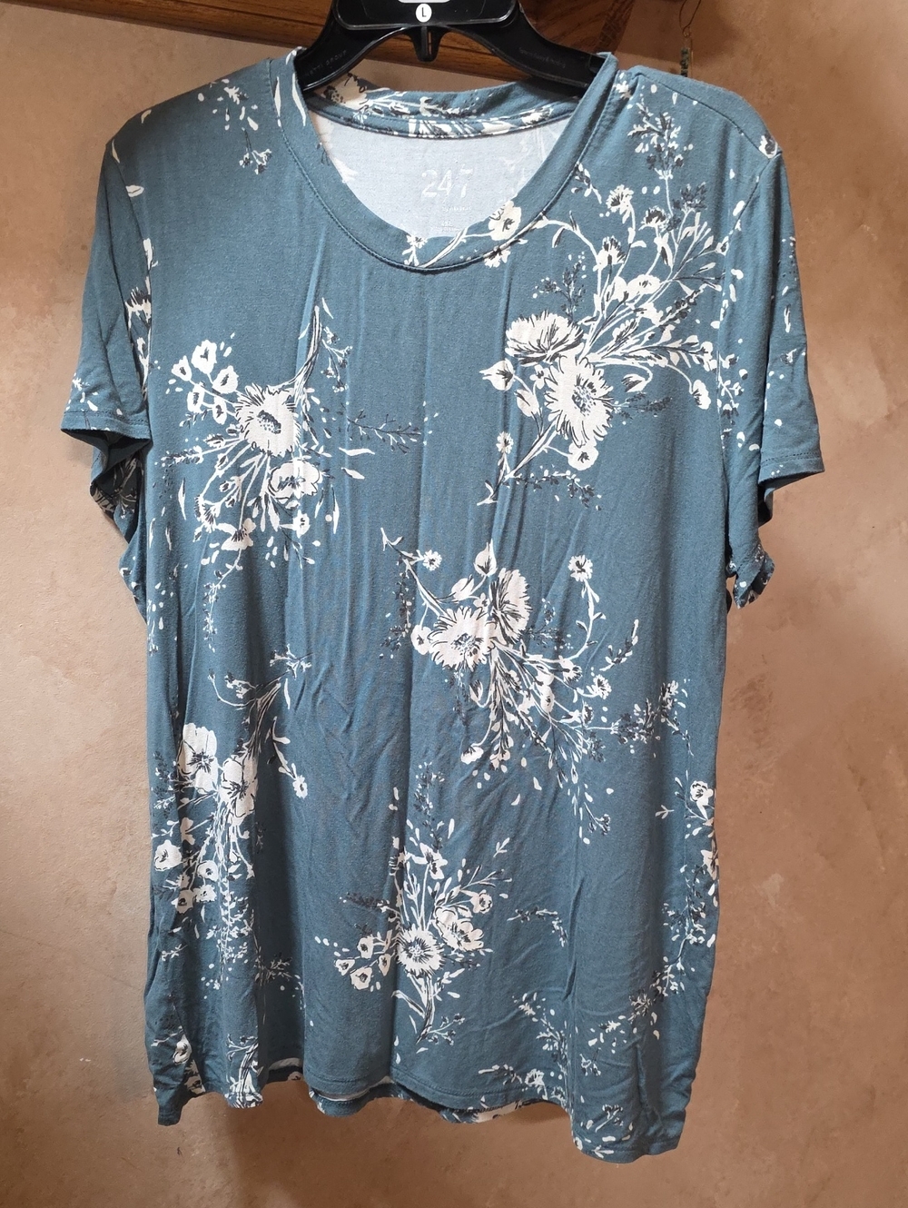 Maurices 24/7 Casual Floral Short Sleeve Tee